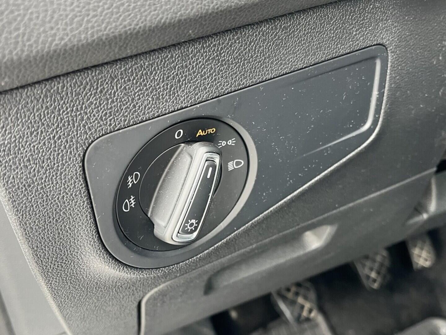 O119V06897_23.webp_TIGUAN comfortline 2.0 TDI 110 kW manuál, DPH
