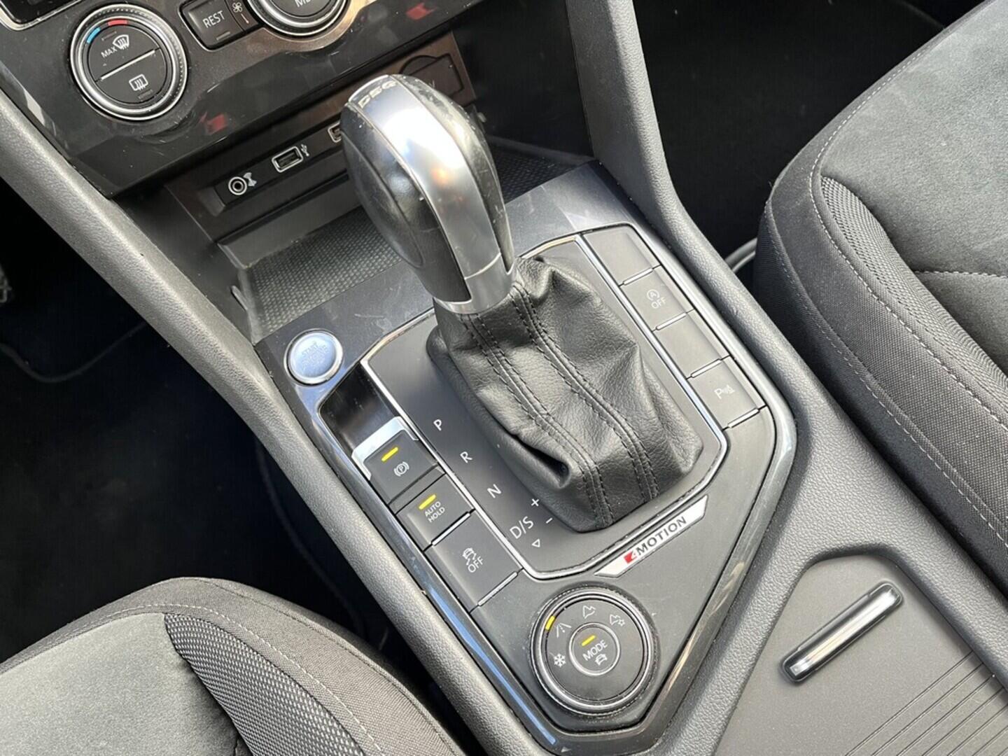 O119V06899_31.webp_TIGUAN ALLSPACE highline 2.0 TDI 140 kW automat