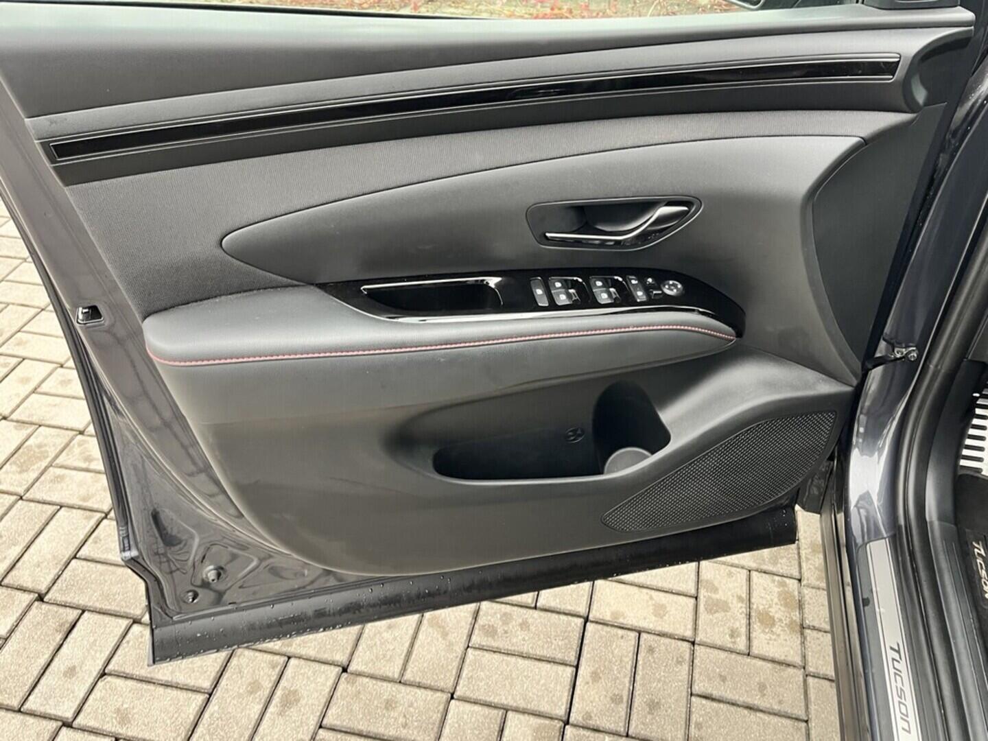 O119V06901_19.webp_TUCSON N-Line 1.6  110 kW manuál, DPH