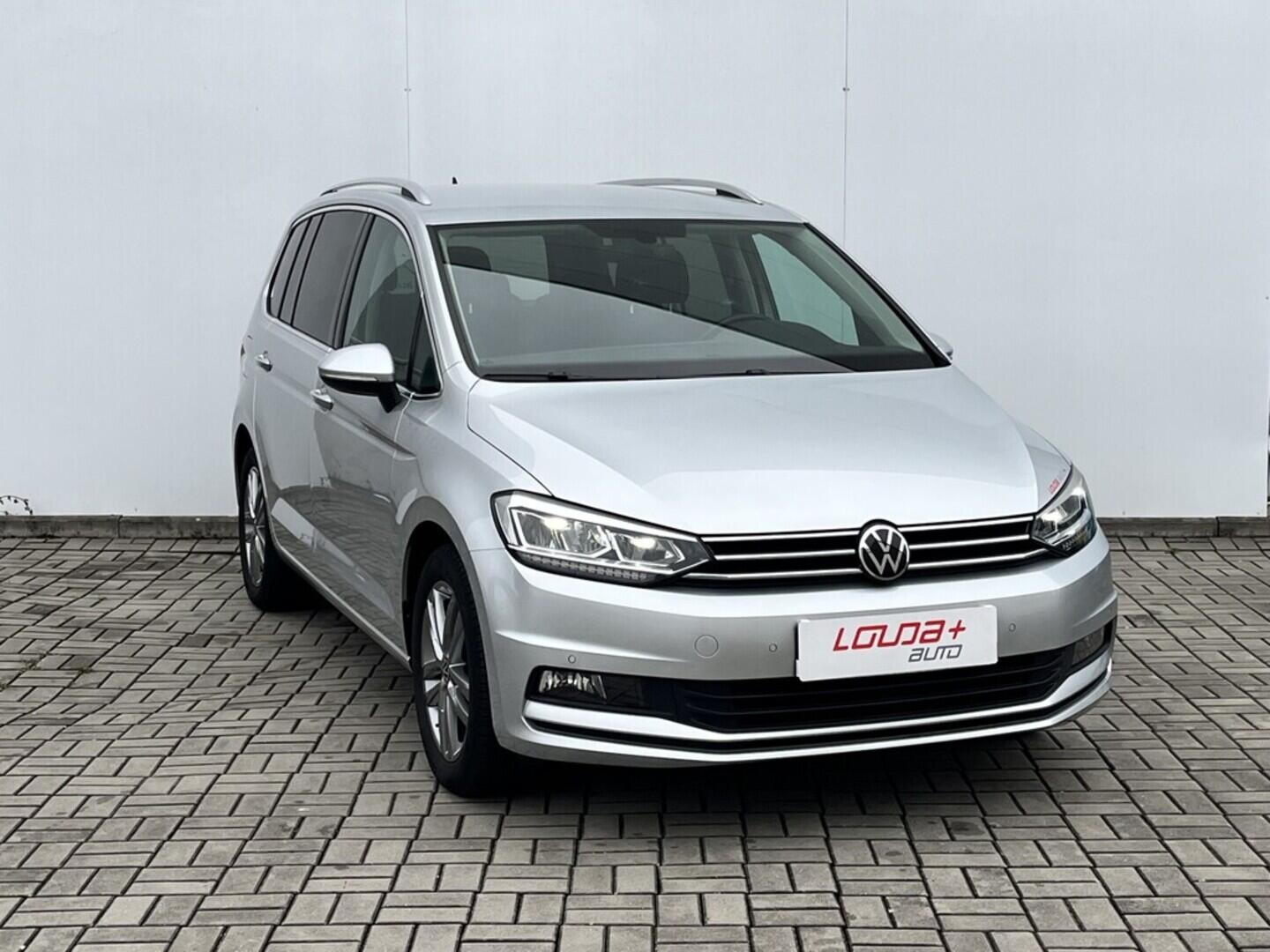 O119V06902_14.webp_TOURAN comfortline 1.5 TSI 110 kW manuál, DPH