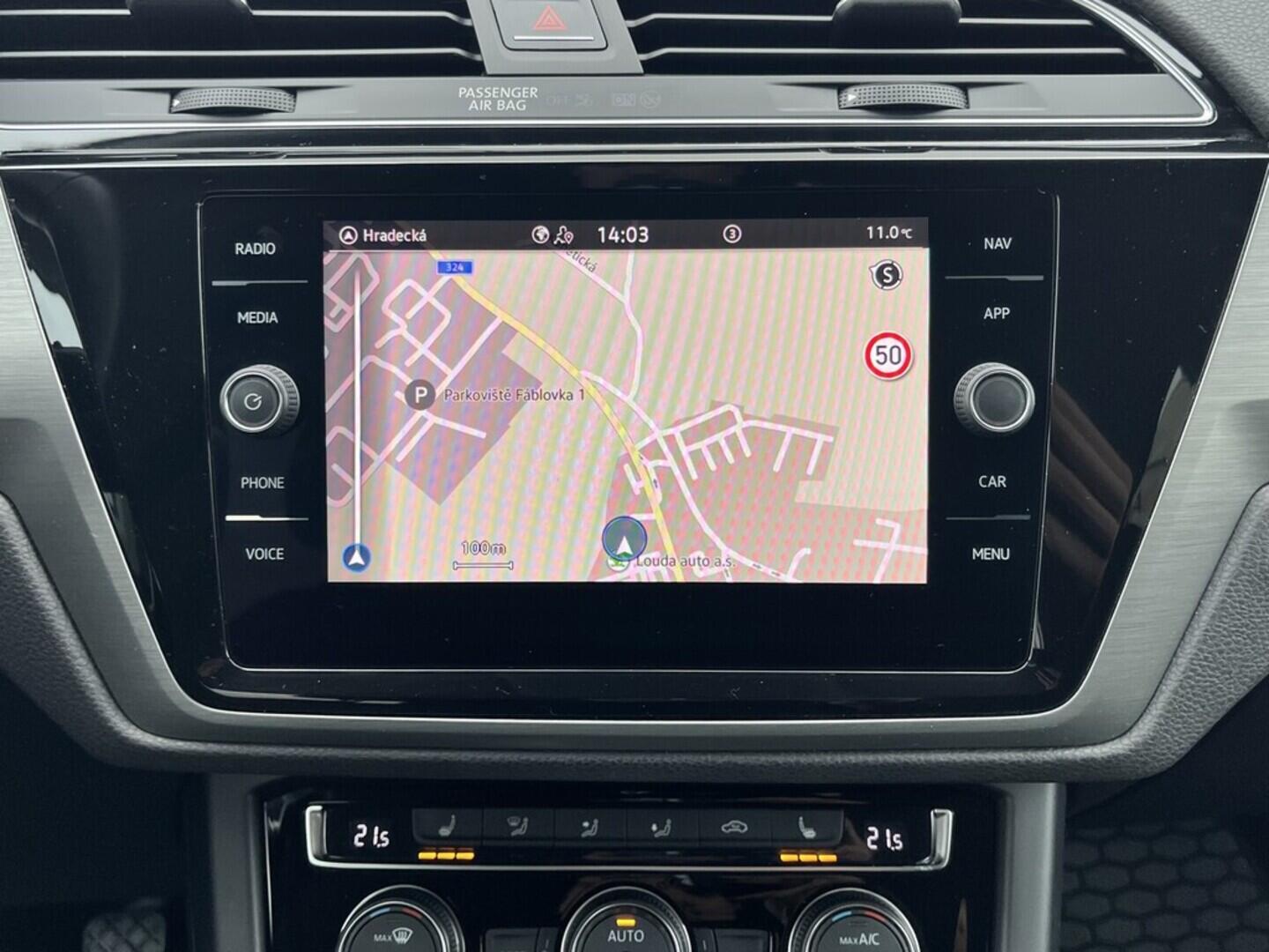 O119V06902_27.webp_TOURAN comfortline 1.5 TSI 110 kW manuál, DPH