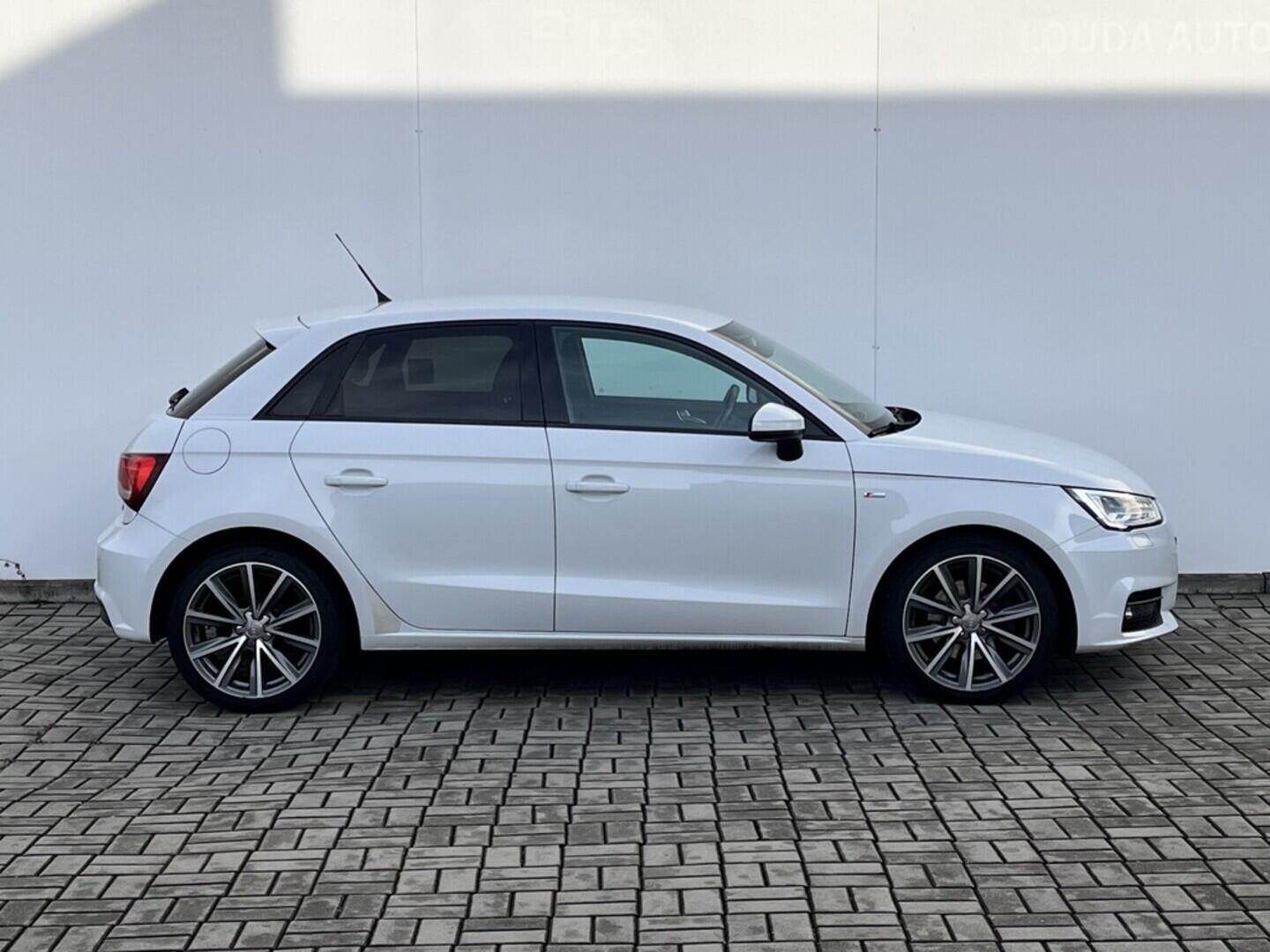 O119V06904_16.webp_A1 S-line 1.4 TFSI 110 kW manuál