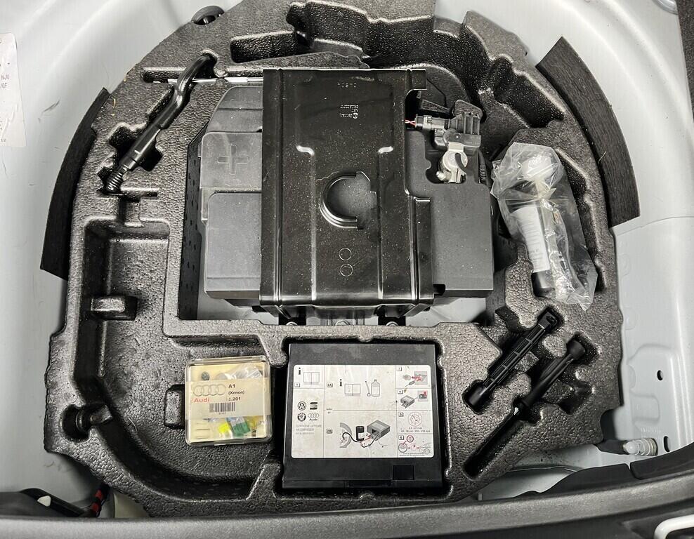 O119V06904_32.webp_A1 S-line 1.4 TFSI 110 kW manuál