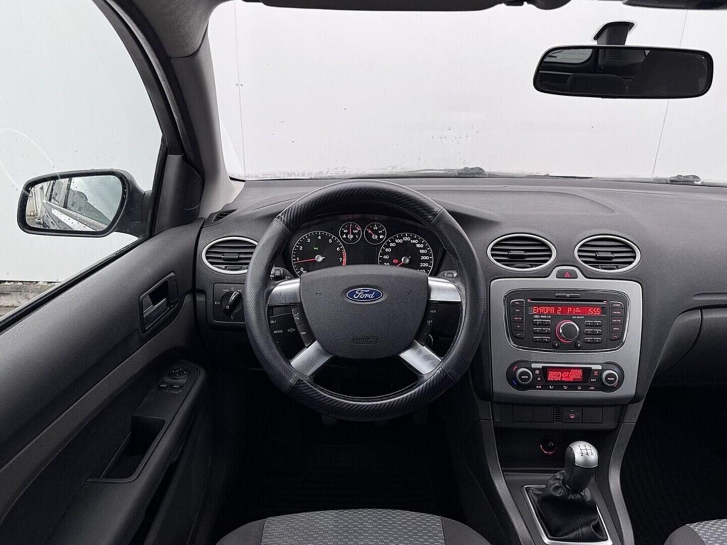 O119V06905_24.webp_FOCUS Trend 1.6  74 kW manuál