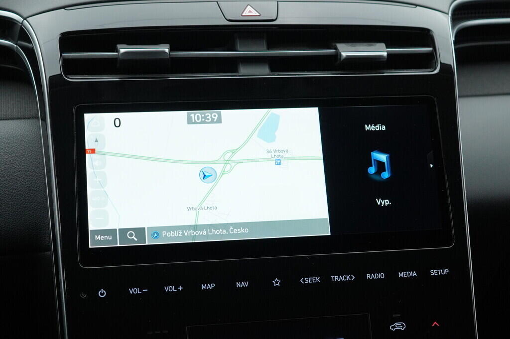 O119V06908_27.webp_TUCSON SMART NAV 1.6  100 kW automat