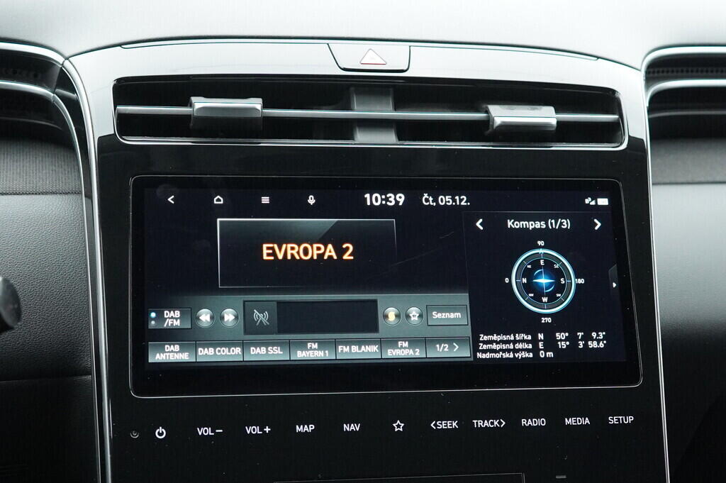 O119V06908_29.webp_TUCSON SMART NAV 1.6  100 kW automat