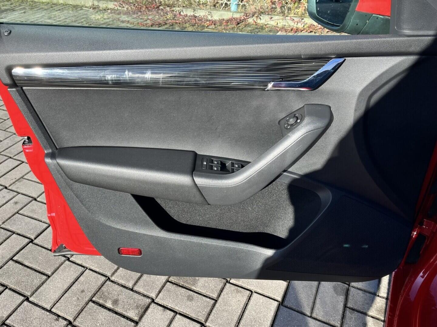 O119V06917_19.webp_OCTAVIA Style 1.5 TSI 110 kW automat