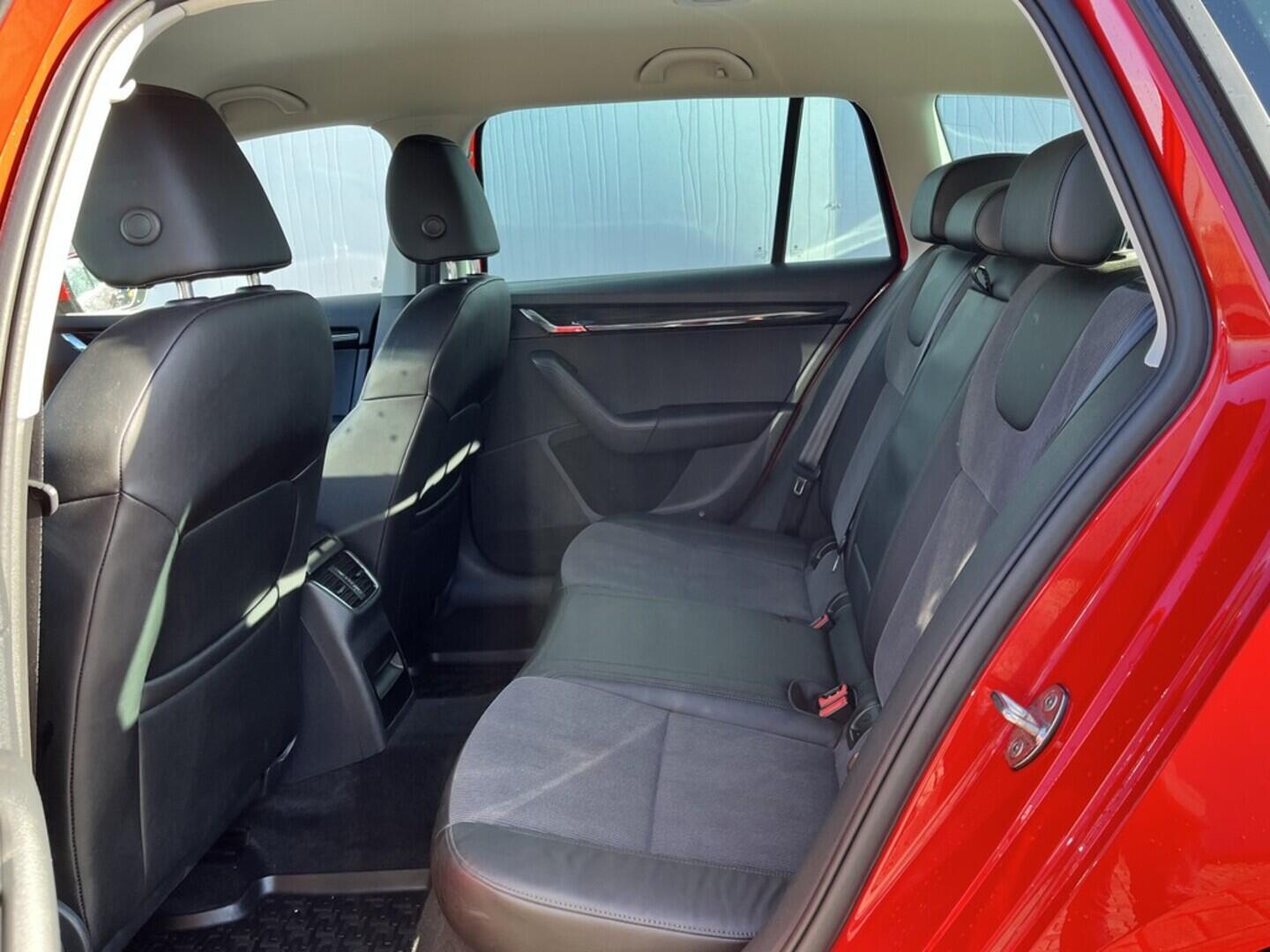 O119V06917_33.webp_OCTAVIA Style 1.5 TSI 110 kW automat