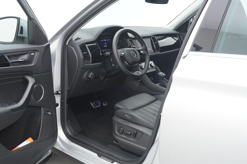 O119V06921_18.webp_KODIAQ L&K 2.0 TDI 147 kW automat, DPH