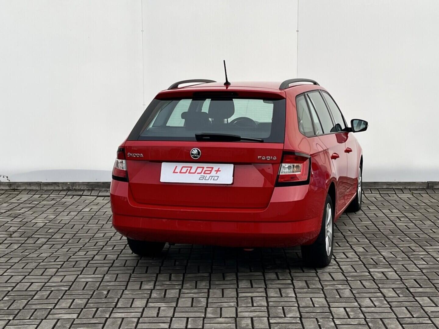 O119V06925_11.webp_FABIA Style 1.2 TSI 81 kW manuál