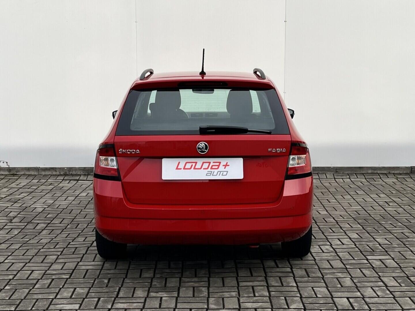 O119V06925_17.webp_FABIA Style 1.2 TSI 81 kW manuál