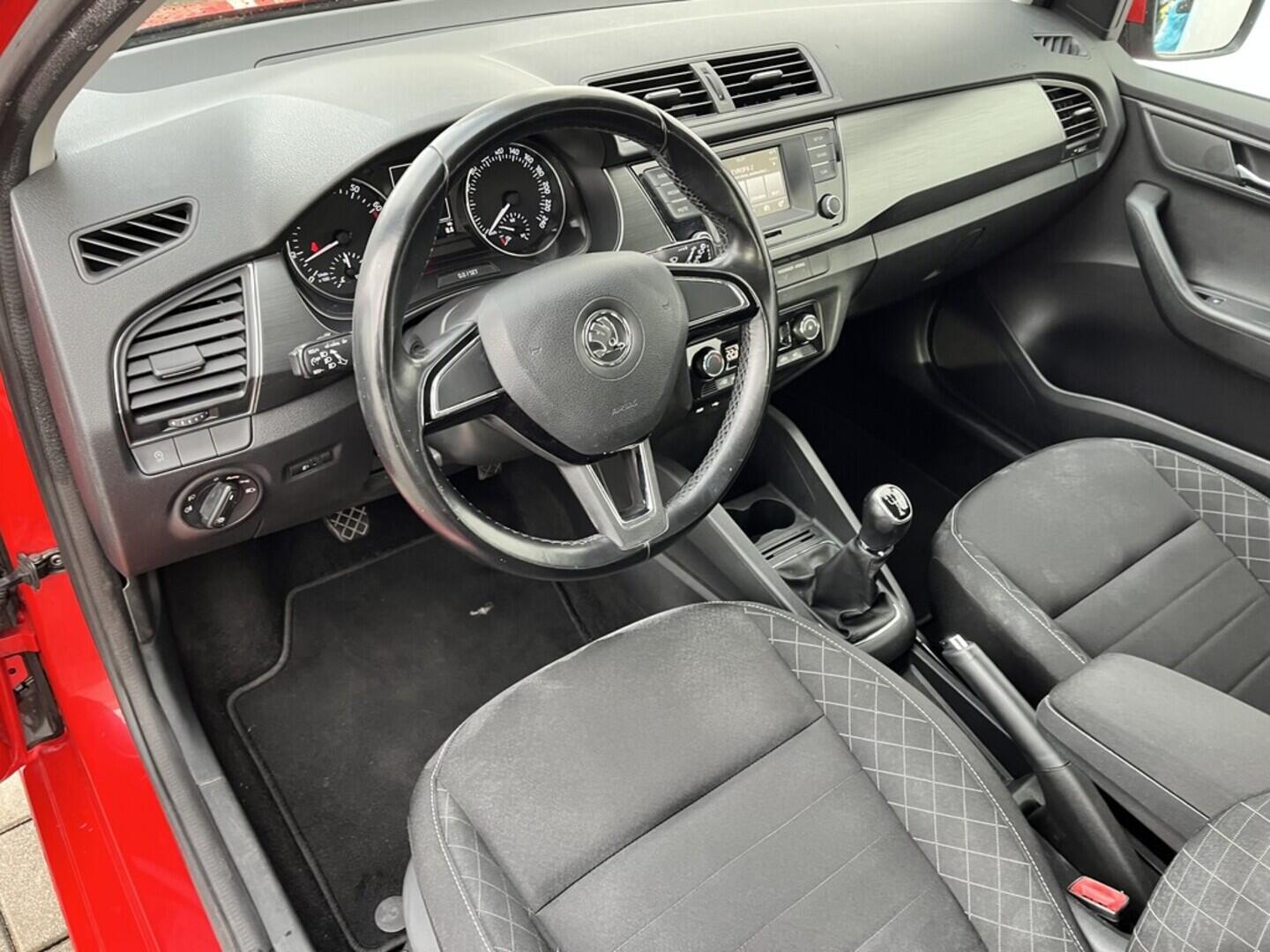 O119V06925_22.webp_FABIA Style 1.2 TSI 81 kW manuál