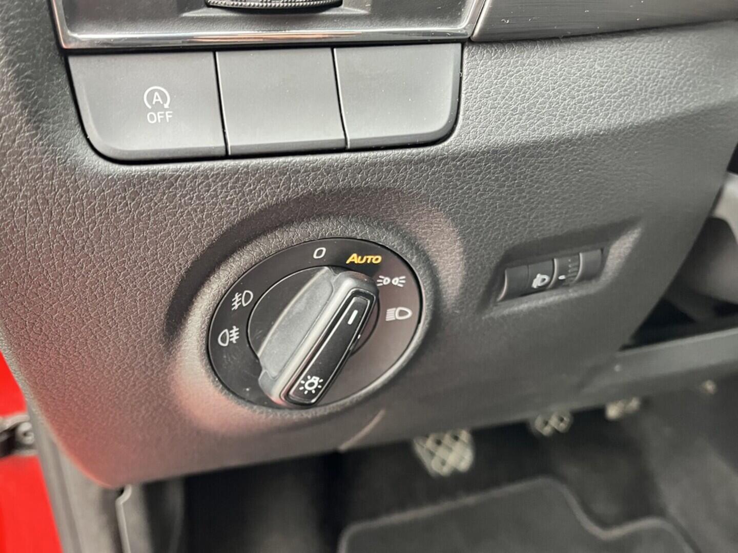 O119V06925_23.webp_FABIA Style 1.2 TSI 81 kW manuál