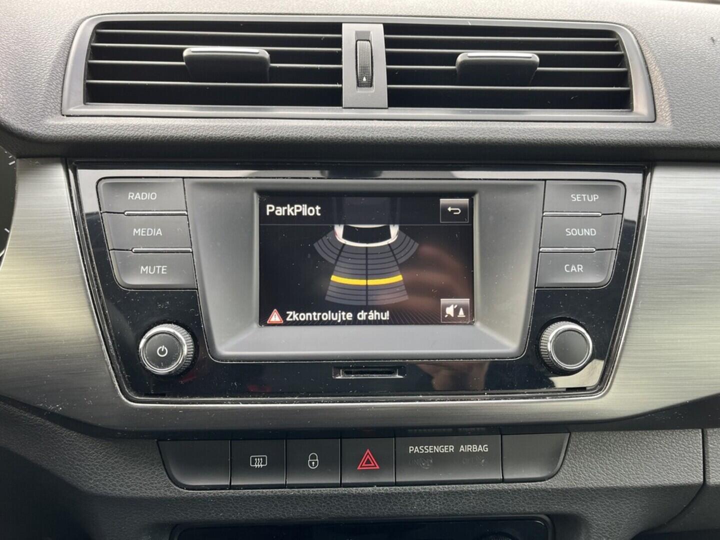 O119V06925_28.webp_FABIA Style 1.2 TSI 81 kW manuál