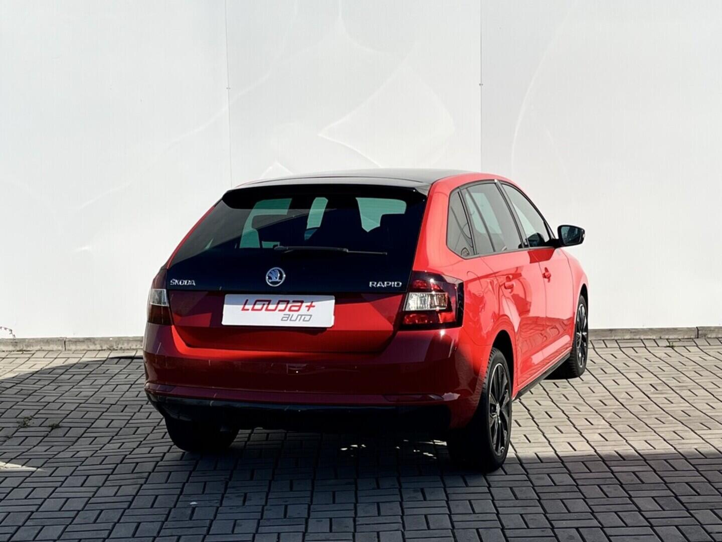 O119V06927_11.webp_RAPID SPACEBACK Monte Carlo 1.0 TSI 81 kW manuál