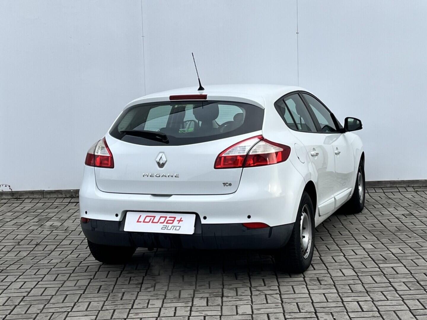 O119V06930_11.webp_MÉGANE Advantage 1.2  85 kW manuál