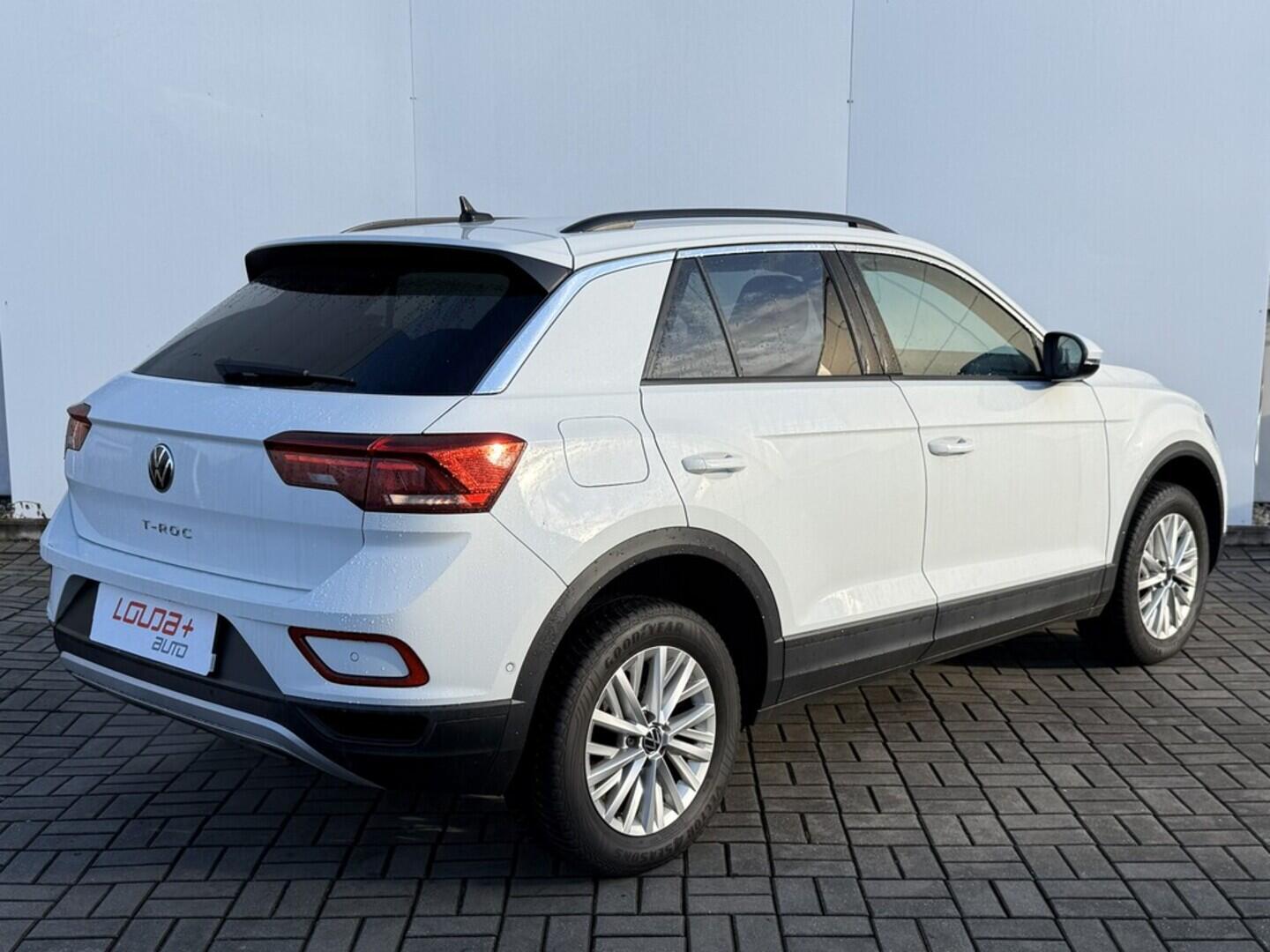 O119V06934_11.webp_T-ROC Life 1.5 TSI 110 kW automat, DPH