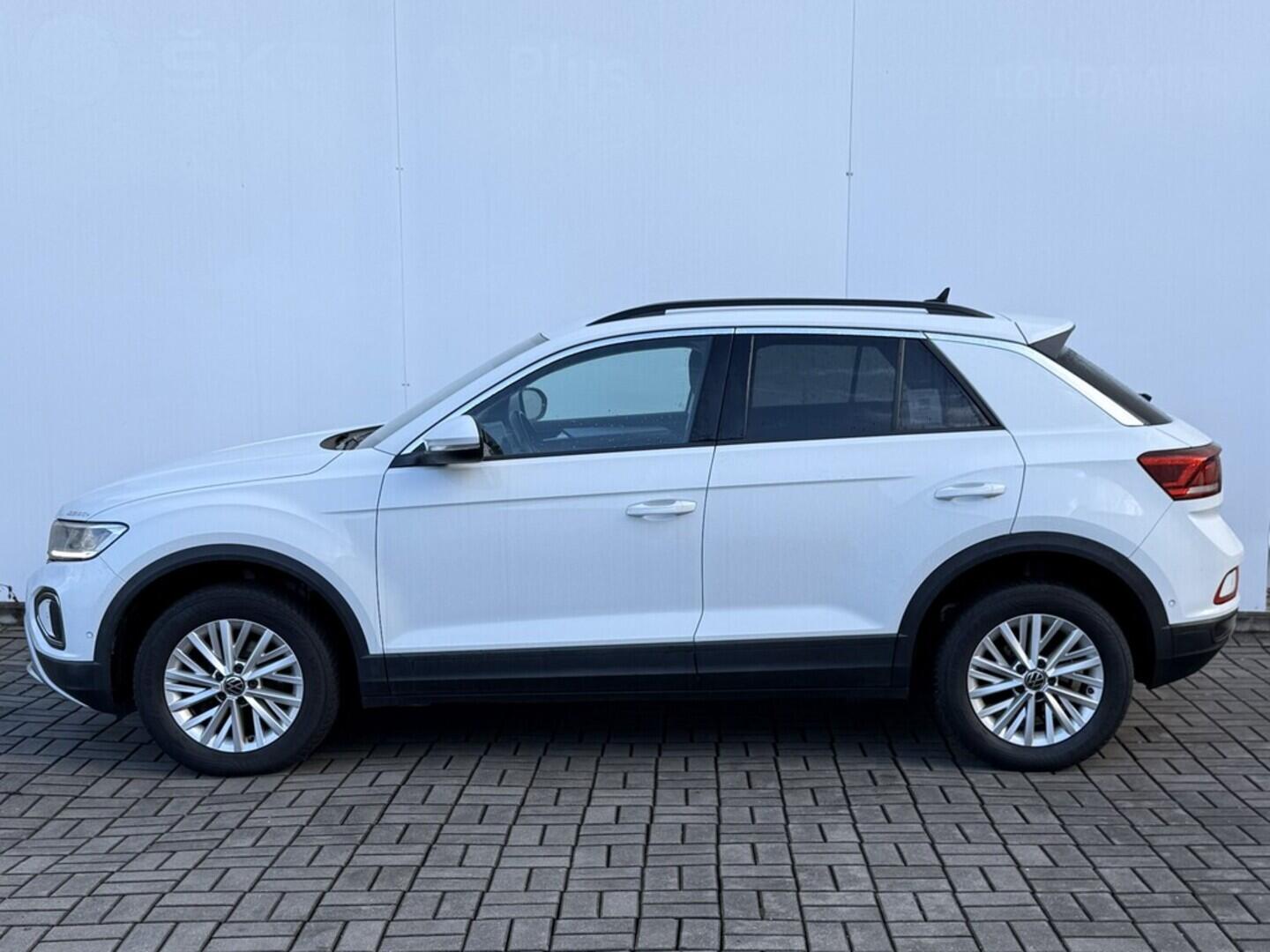 O119V06934_12.webp_T-ROC Life 1.5 TSI 110 kW automat, DPH