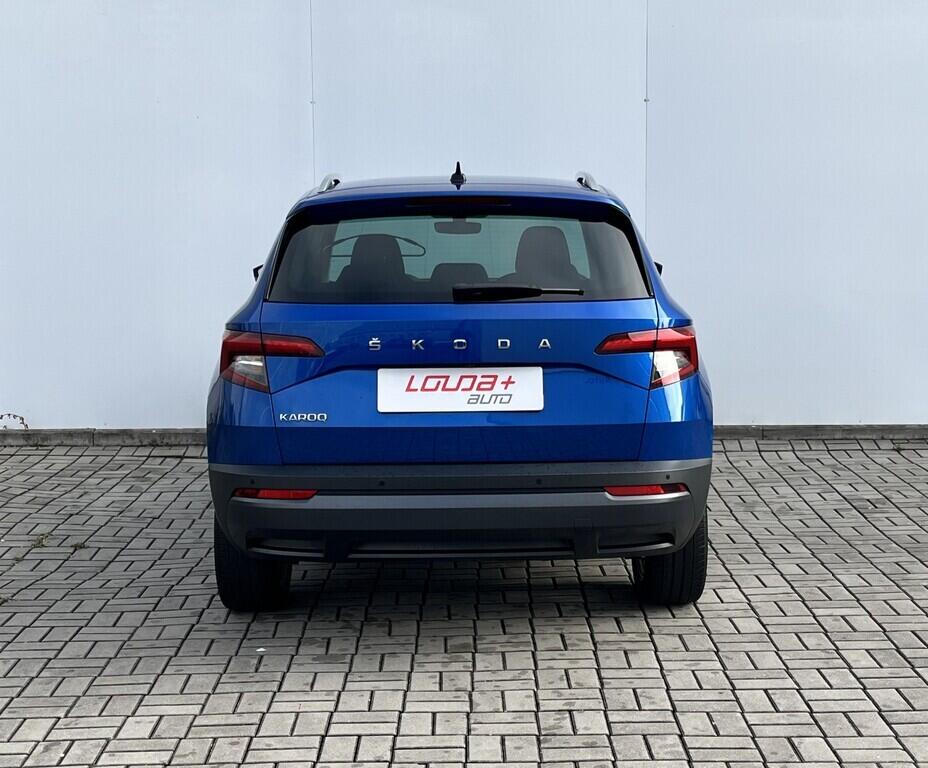 O119V06937_17.webp_KAROQ Style 1.5 TSI 110 kW automat