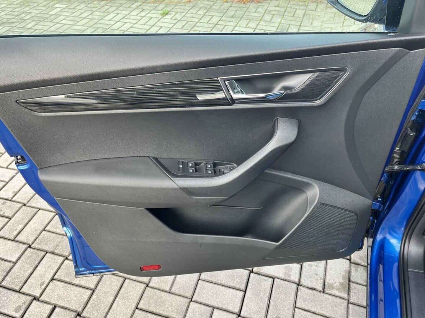 O119V06937_20.webp_KAROQ Style 1.5 TSI 110 kW automat