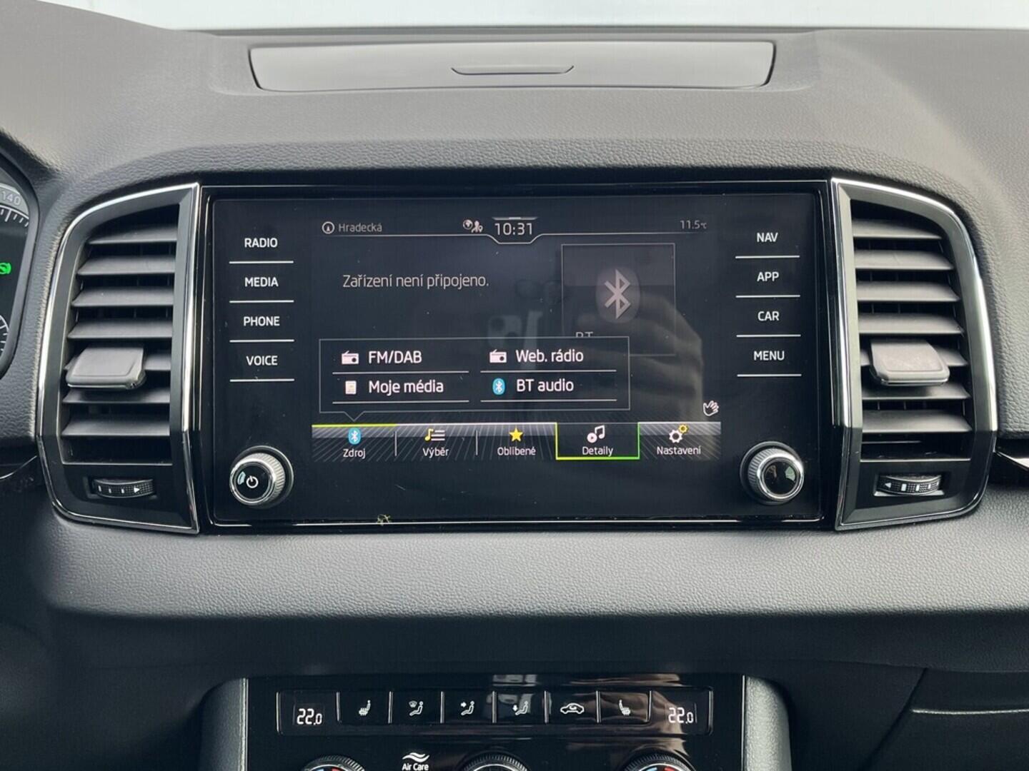 O119V06937_27.webp_KAROQ Style 1.5 TSI 110 kW automat