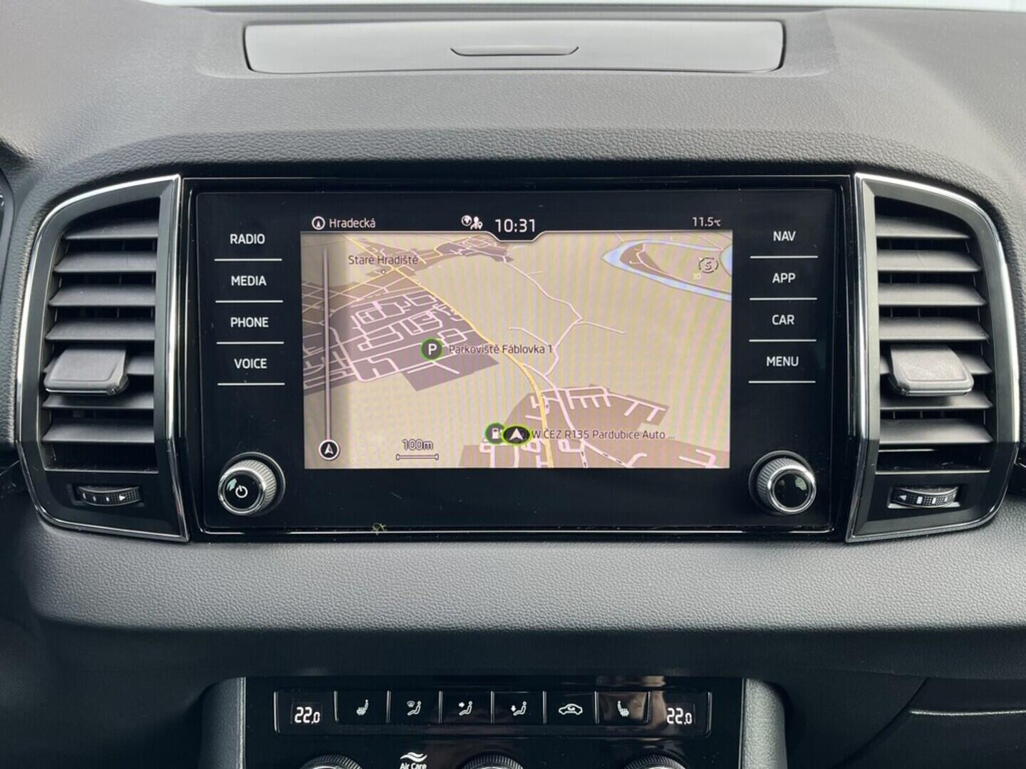 O119V06937_29.webp_KAROQ Style 1.5 TSI 110 kW automat