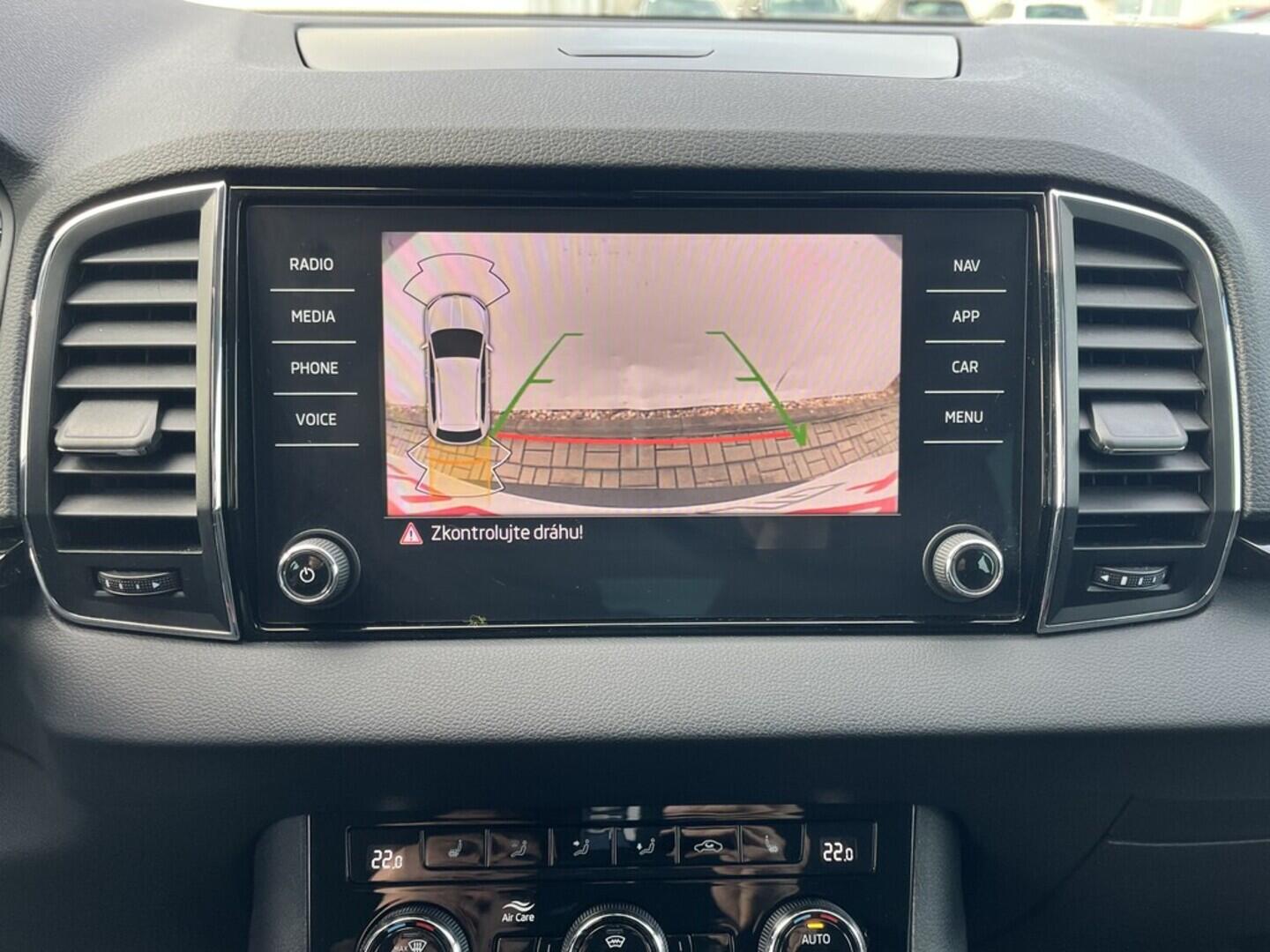 O119V06937_31.webp_KAROQ Style 1.5 TSI 110 kW automat