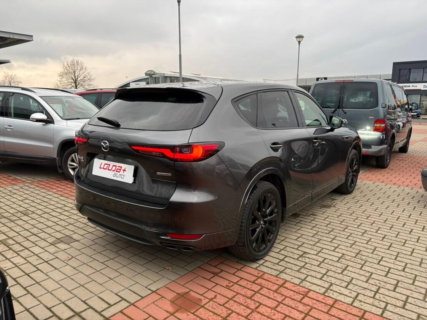 O119V06952_11.webp_CX-60 Homura 3.3 e-Skyactiv 187 kW automat, DPH