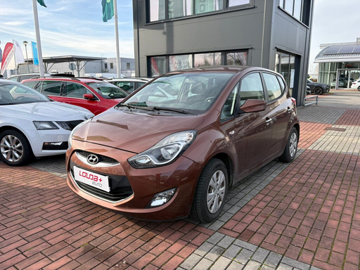 IX20  1.4 16V 66 kW manuál, DPH