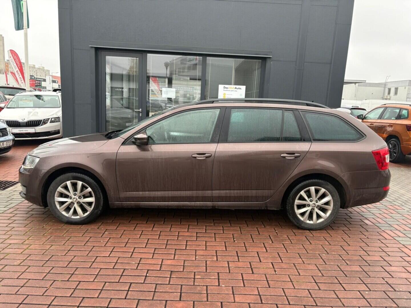 O119V06992_12.webp_OCTAVIA Style 2.0 TDI 110 kW manuál