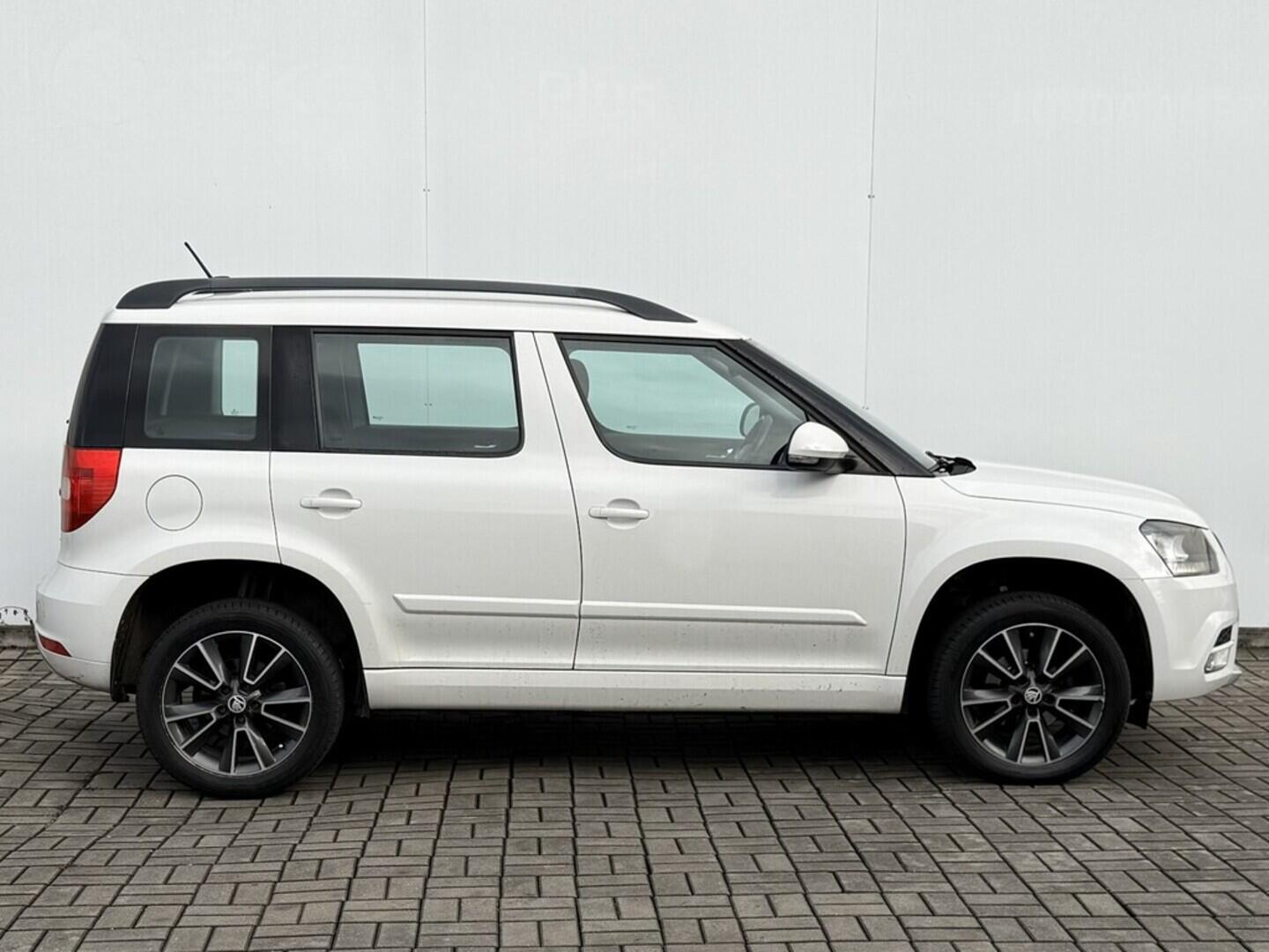 O119V06995_16.webp_YETI Ambition 1.4 TSI 90 kW manuál