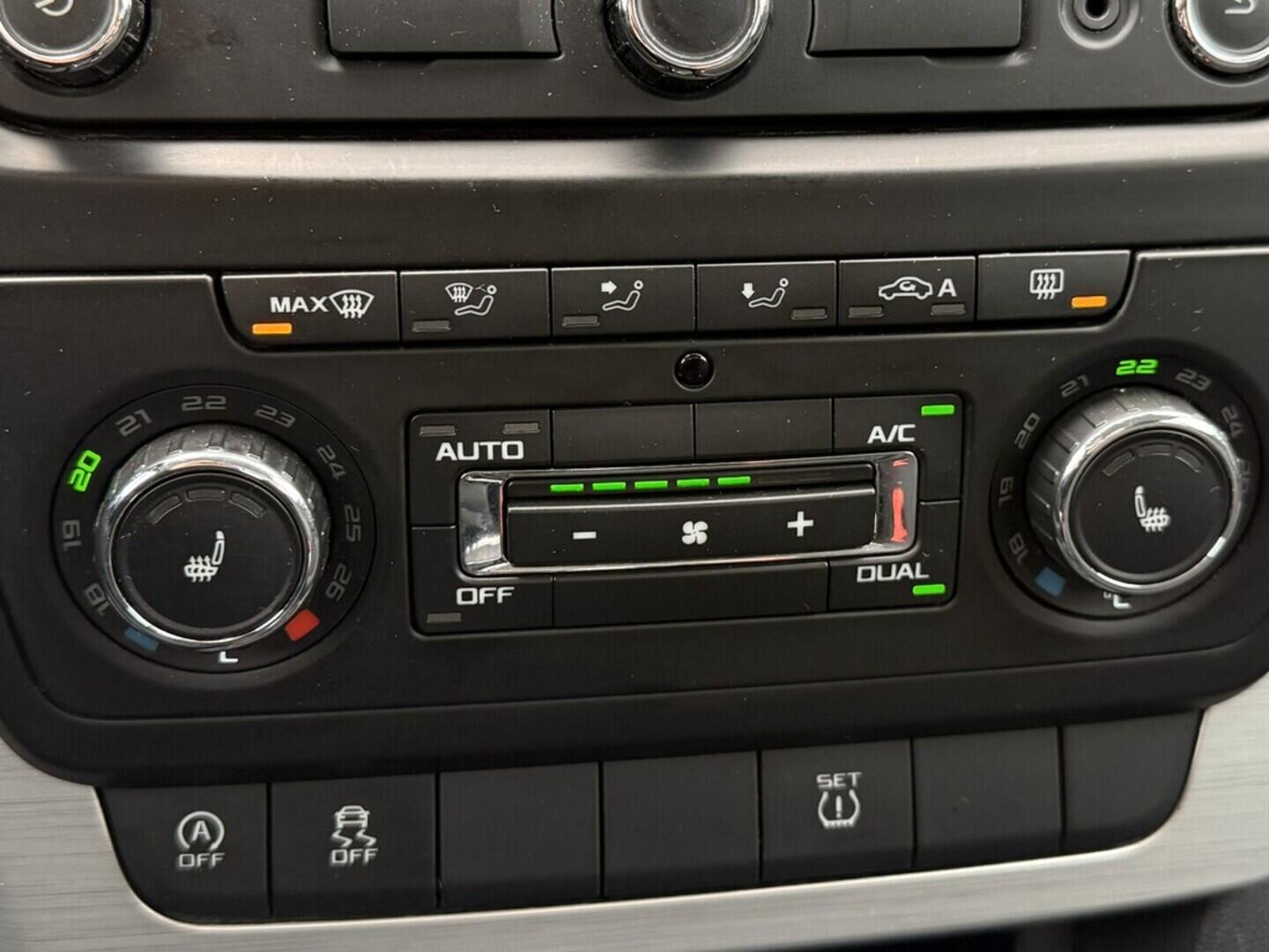 O119V06995_27.webp_YETI Ambition 1.4 TSI 90 kW manuál