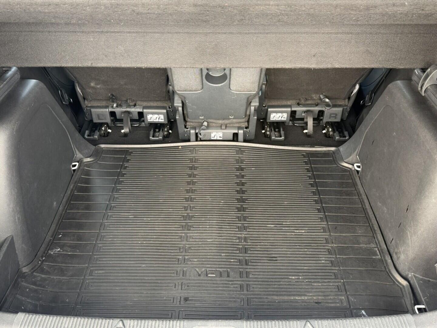 O119V06995_30.webp_YETI Ambition 1.4 TSI 90 kW manuál