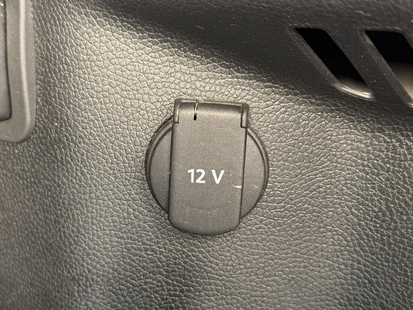 O119V06995_31.webp_YETI Ambition 1.4 TSI 90 kW manuál