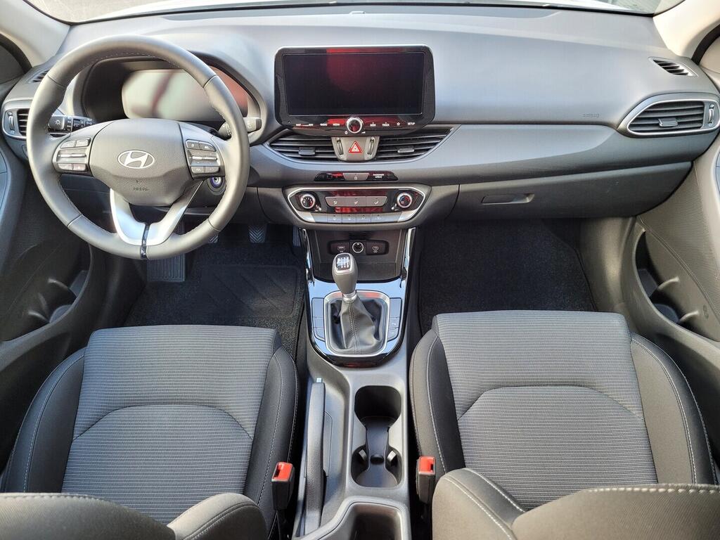 O119V06997_21.webp_I30 start 1.0 T-GDI 74 kW manuál, DPH