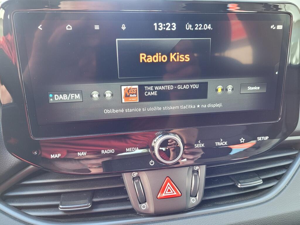 O119V06997_27.webp_I30 start 1.0 T-GDI 74 kW manuál, DPH