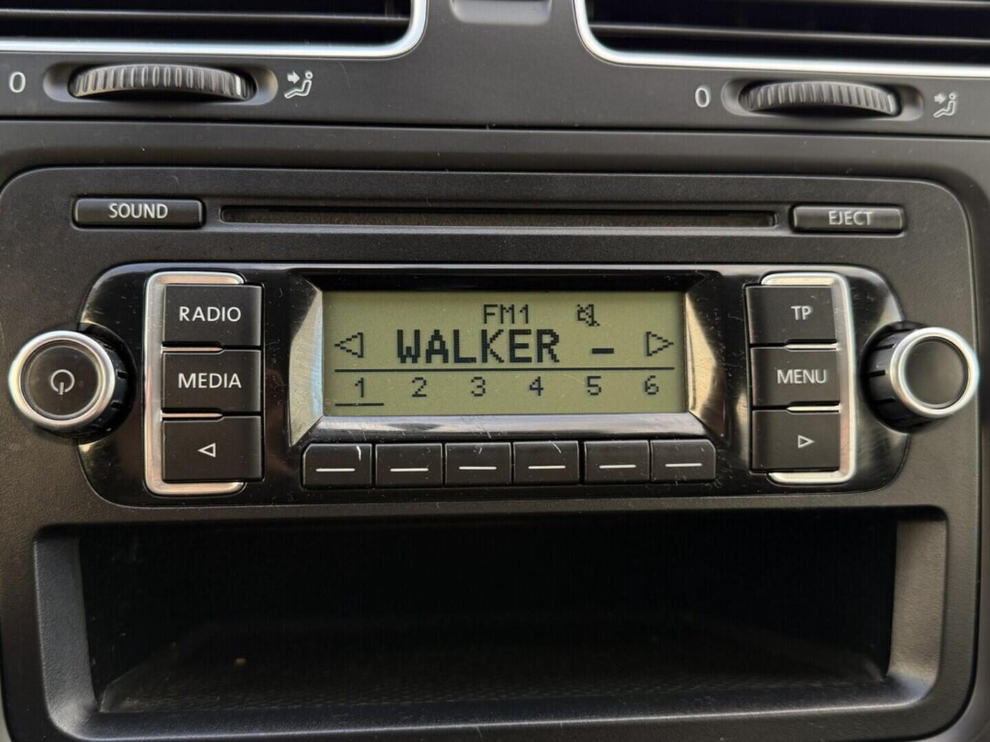 O119V06999_24.webp_GOLF Trendline 1.2 TSI 63 kW manuál