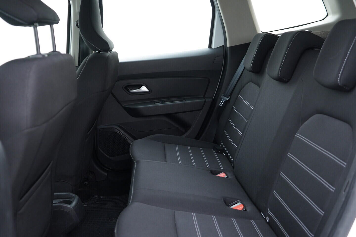 O119V07009_36.webp_DUSTER  1.0 TCe 67 kW manuál