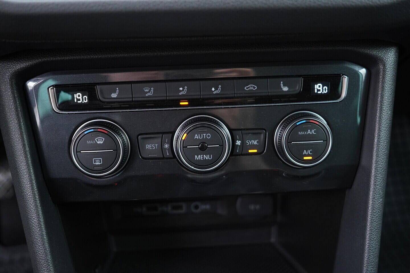 O119V07015_28.webp_TIGUAN  1.5 TSI 110 kW manuál