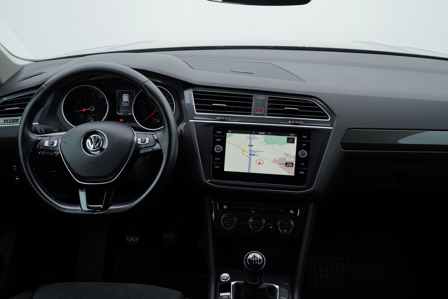 O119V07015_34.webp_TIGUAN  1.5 TSI 110 kW manuál