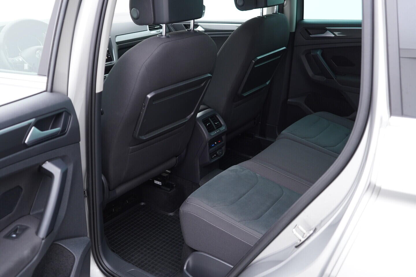 O119V07015_36.webp_TIGUAN  1.5 TSI 110 kW manuál