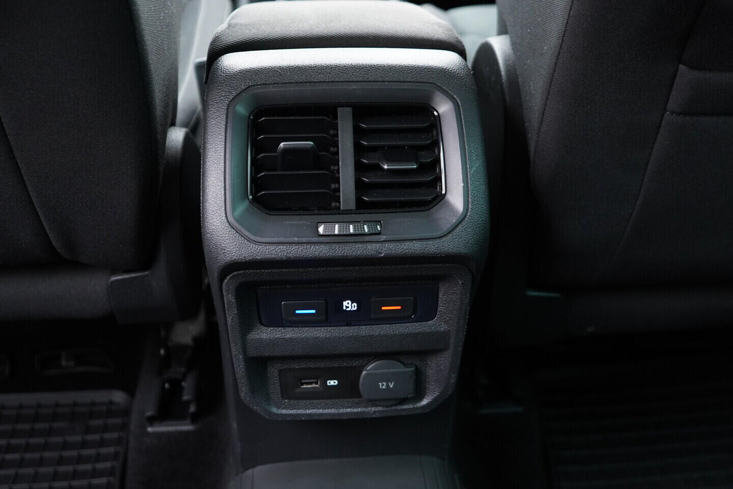 O119V07015_38.webp_TIGUAN  1.5 TSI 110 kW manuál