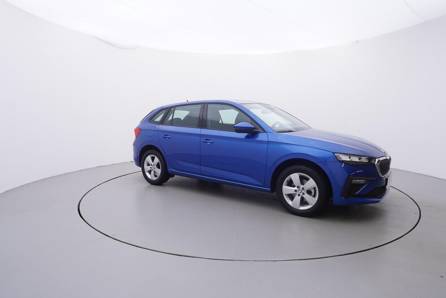 O119V07016_16.webp_SCALA Selection 1.0 TSI 85 kW manuál, DPH