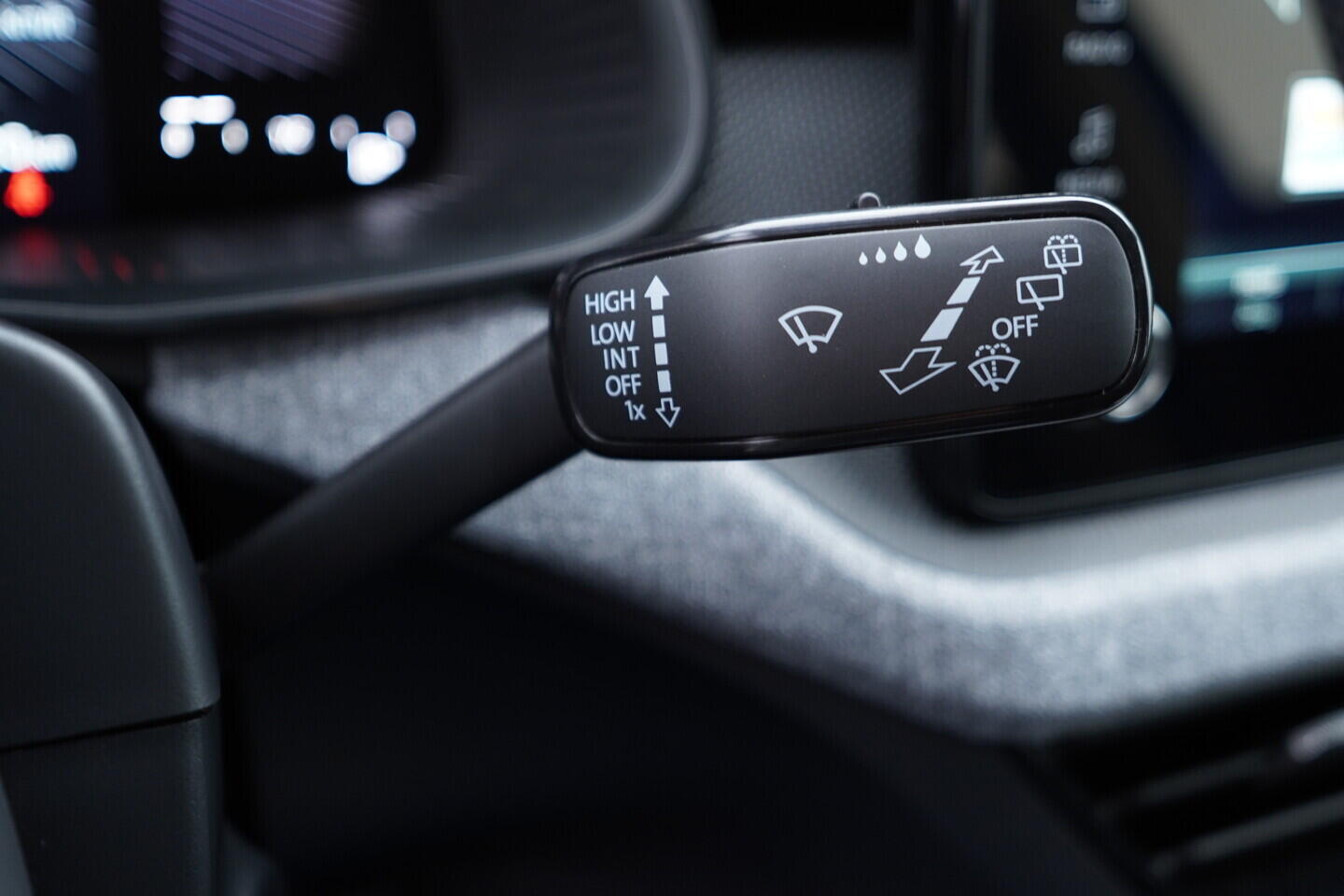 O119V07016_24.webp_SCALA Selection 1.0 TSI 85 kW manuál, DPH