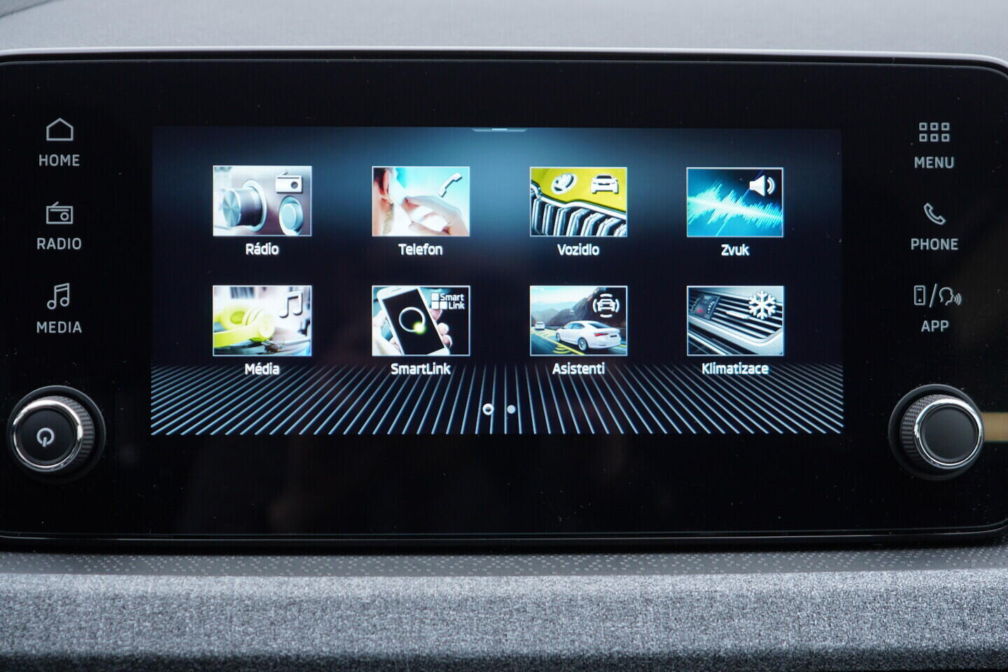 O119V07016_27.webp_SCALA Selection 1.0 TSI 85 kW manuál, DPH