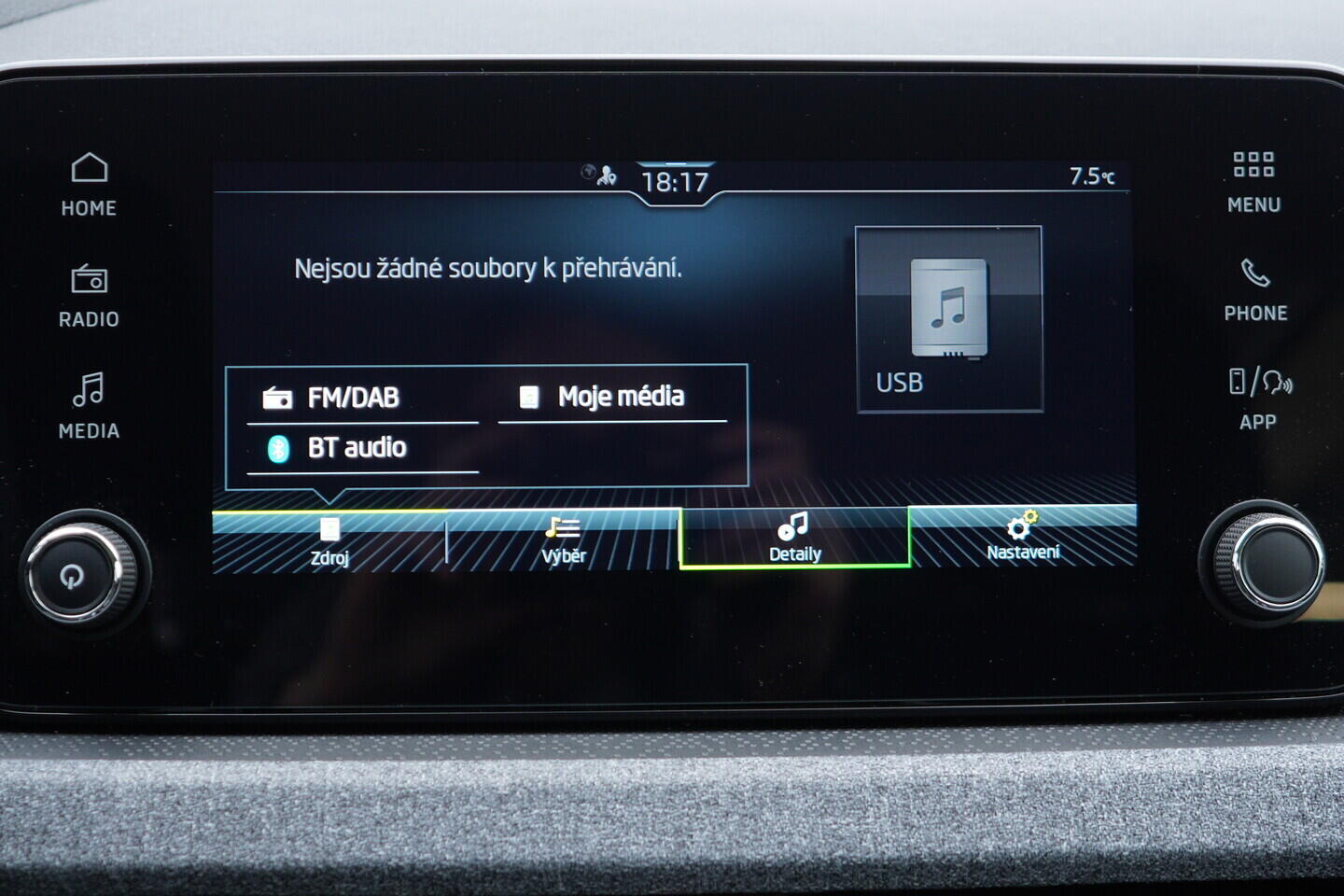 O119V07016_29.webp_SCALA Selection 1.0 TSI 85 kW manuál, DPH