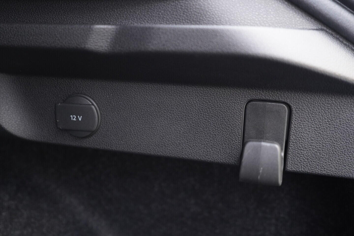 O119V07016_37.webp_SCALA Selection 1.0 TSI 85 kW manuál, DPH