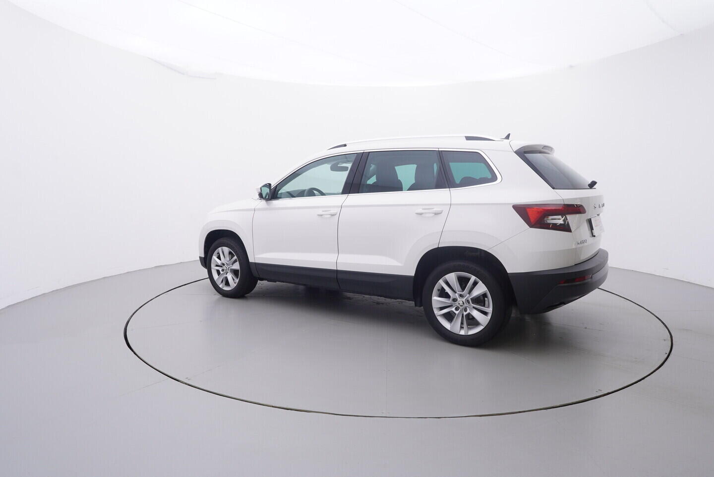 O119V07017_12.webp_KAROQ Style 1.5 TSI 110 kW automat, DPH