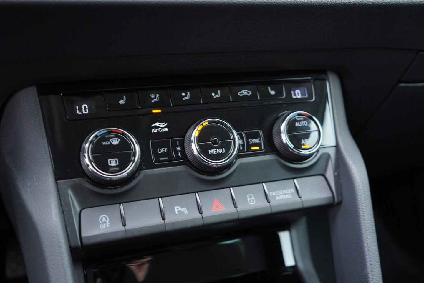 O119V07017_33.webp_KAROQ Style 1.5 TSI 110 kW automat, DPH