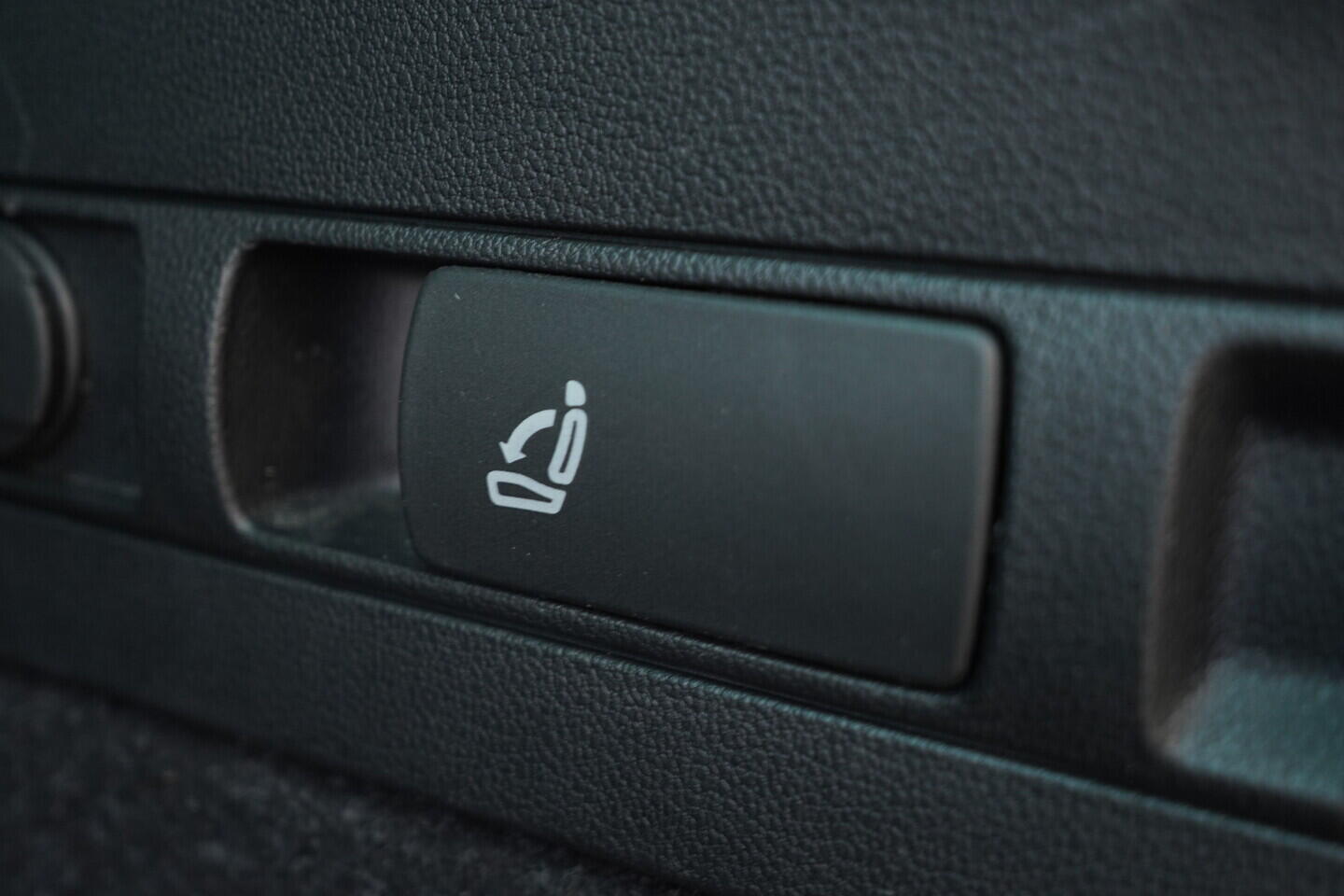 O119V07020_43.webp_SUPERB Style 1.5 TSI 110 kW automat